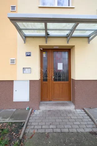 Pronájem bytu 2+1, Mělník, Studentská, 55 m2