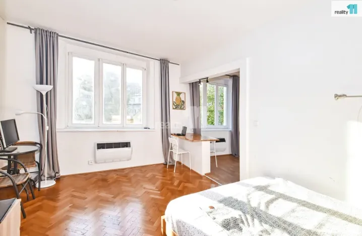 Prodej bytu 2+kk, Praha - Smíchov, Zoubkova, 37 m2