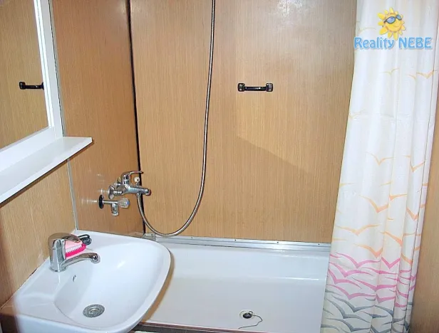 Pronájem bytu 1+kk, Praha - Ruzyně, Šmolíkova, 39 m2