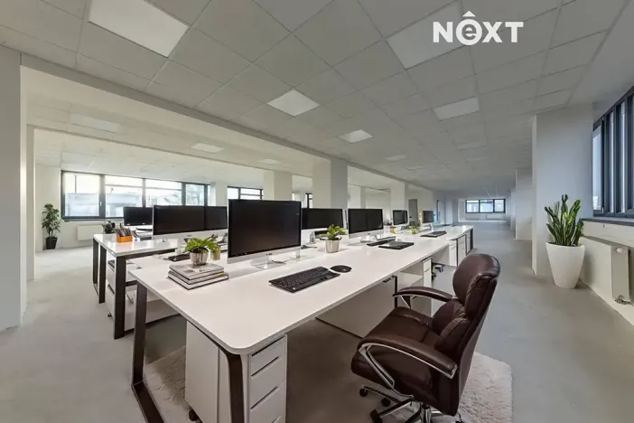 Pronájem kanceláře, Praha - Strašnice, Průběžná, 375 m2