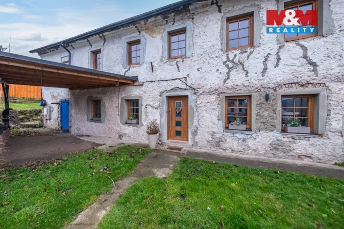 Prodej rodinného domu, Okounov, 197 m2