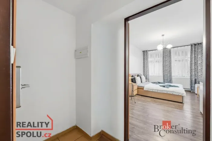 Prodej ubytování, Broumov, Malé náměstí, 298 m2