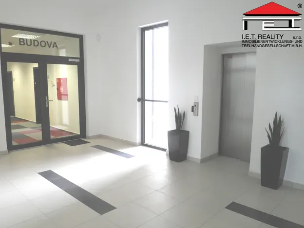 Pronájem kanceláře, Praha - Stodůlky, Prusíkova, 24 m2