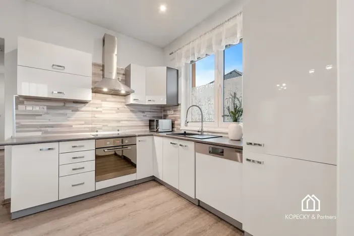 Prodej rodinného domu, Králův Dvůr, 110 m2