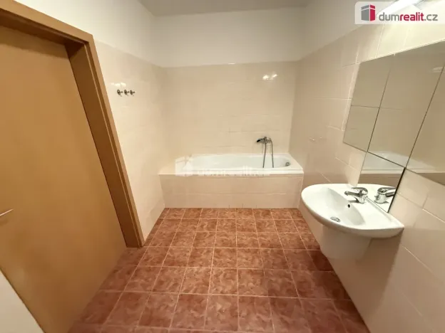 Pronájem bytu 2+kk, Černošice, Slunečná, 70 m2