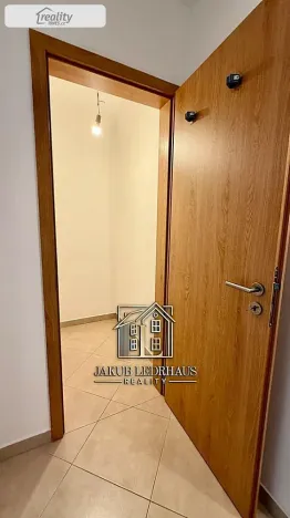 Prodej bytu 1+kk, Praha - Stodůlky, Toufarova, 33 m2