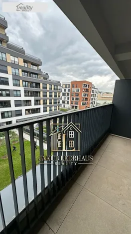 Pronájem bytu 1+kk, Praha - Hloubětín, 32 m2