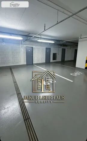 Pronájem bytu 1+kk, Praha - Hloubětín, 32 m2