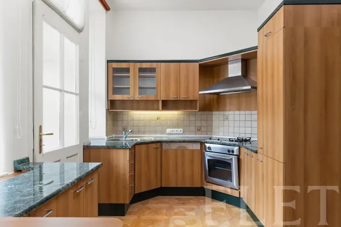 Pronájem bytu 3+kk, Praha - Bubeneč, dr. Zikmunda Wintra, 104 m2