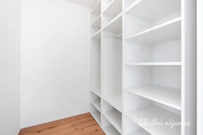 Pronájem bytu 3+kk, Praha - Michle, V zápolí, 77 m2