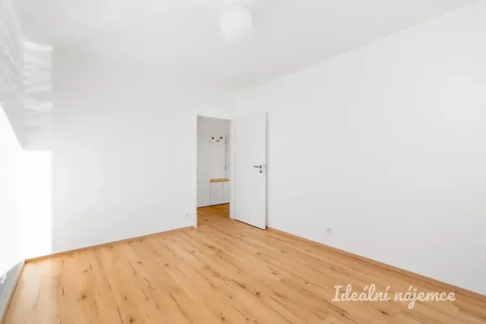 Pronájem bytu 3+kk, Praha - Michle, V zápolí, 75 m2