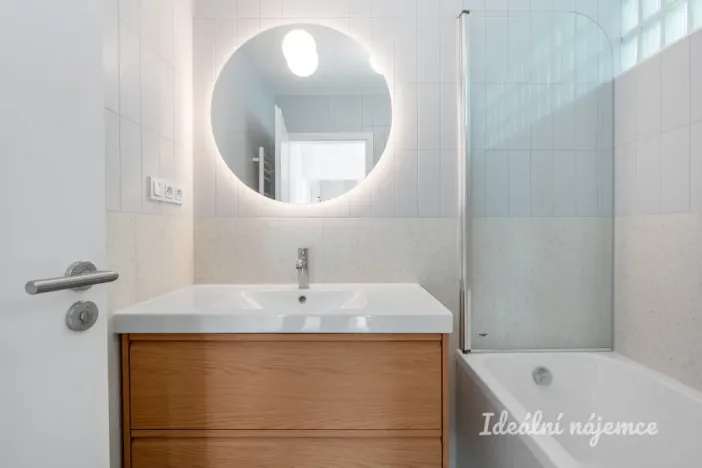 Pronájem bytu 3+kk, Praha - Michle, V zápolí, 75 m2