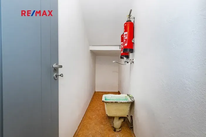 Prodej kanceláře, Praha - Vršovice, 28. pluku, 146 m2