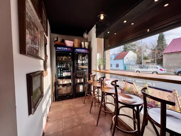 Pronájem obchodního prostoru, Praha - Nebušice, Nebušická, 45 m2