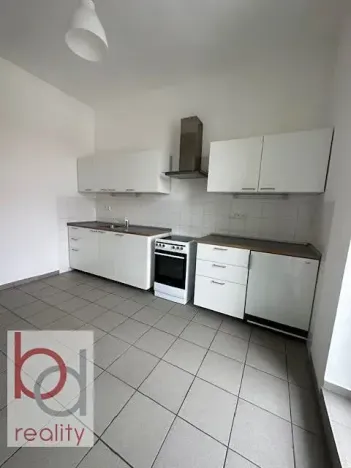 Pronájem bytu 1+1, České Budějovice, Matice školské, 38 m2