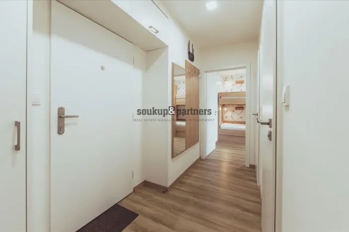 Prodej bytu 2+1, Praha - Smíchov, U Mrázovky, 49 m2