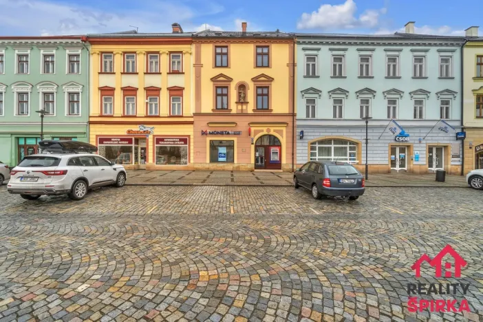 Pronájem kanceláře, Moravská Třebová - Město, nám. T. G. Masaryka, 129 m2