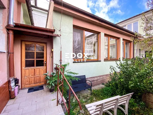 Prodej bytu 1+kk, Králův Dvůr, Plzeňská, 26 m2