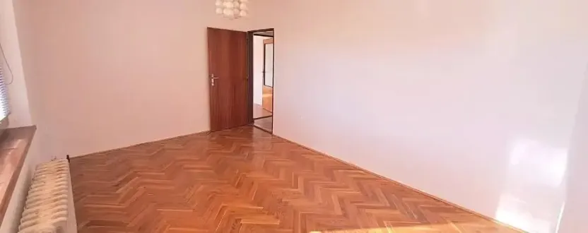 Prodej rodinného domu, Lomnička, 300 m2