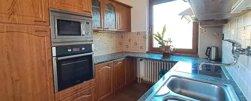 Prodej rodinného domu, Lomnička, 300 m2