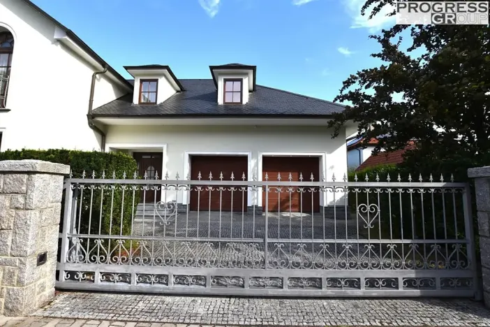 Prodej rodinného domu, Průhonice, Polní, 510 m2