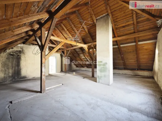 Prodej rodinného domu, Hořátev, 140 m2