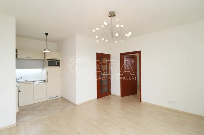 Pronájem bytu 2+kk, Praha - Suchdol, Holubí, 44 m2