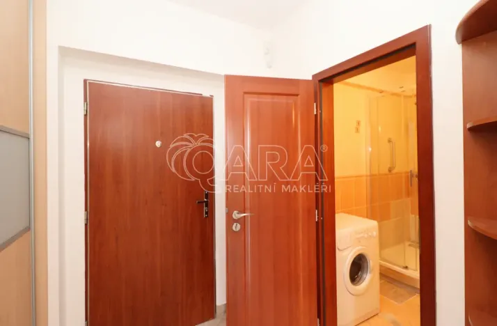 Pronájem bytu 2+kk, Praha - Suchdol, Holubí, 44 m2