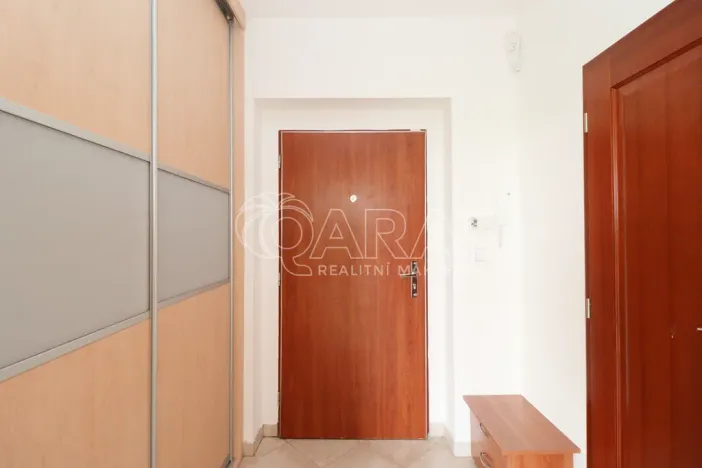 Pronájem bytu 2+kk, Praha - Suchdol, Holubí, 44 m2