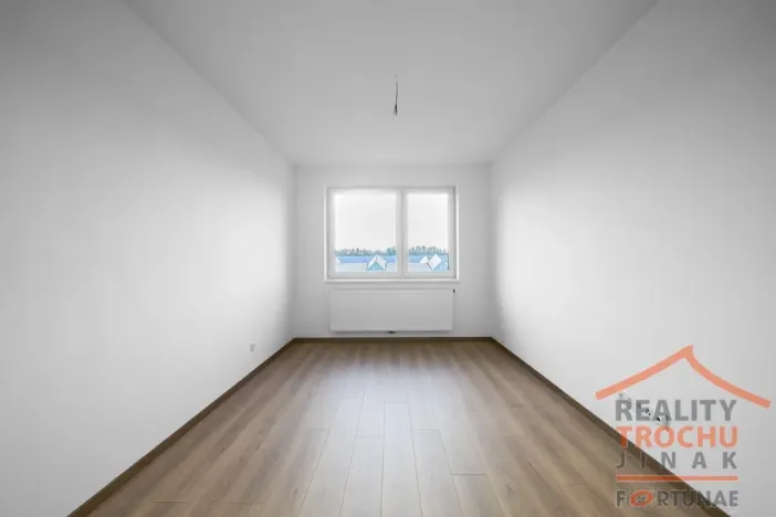 Prodej bytu 2+kk, Hradec Králové, Antonína Petrofa, 56 m2