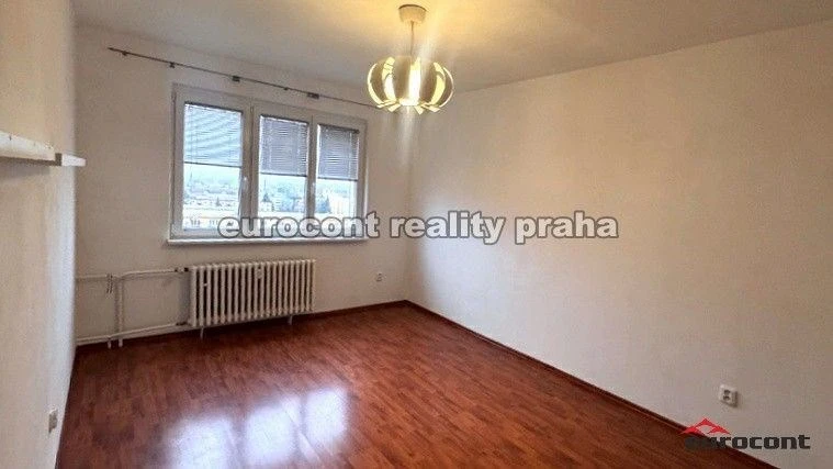 Pronájem bytu 1+1, Praha - Strašnice, U krbu, 34 m2