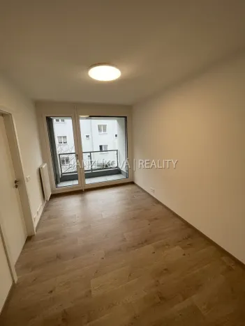 Pronájem bytu 2+kk, České Budějovice, Hálkova, 40 m2