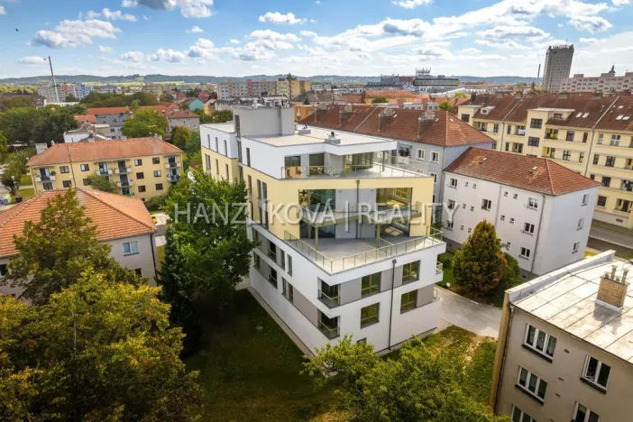 Pronájem bytu 2+kk, České Budějovice, Hálkova, 40 m2