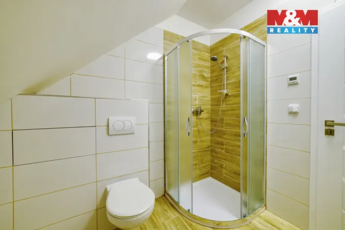 Prodej rodinného domu, Luby, Revoluční, 218 m2