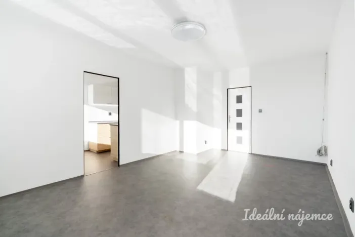 Pronájem bytu 3+1, Praha - Chodov, Malenická, 70 m2