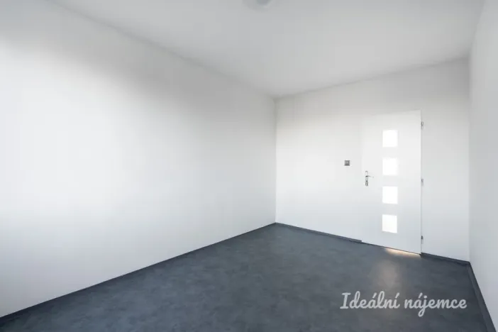 Pronájem bytu 3+1, Praha - Chodov, Malenická, 70 m2