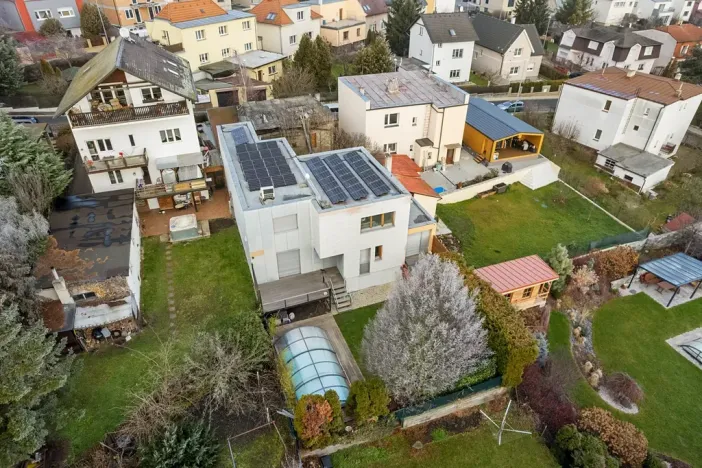 Prodej rodinného domu, Praha - Kyje, 200 m2