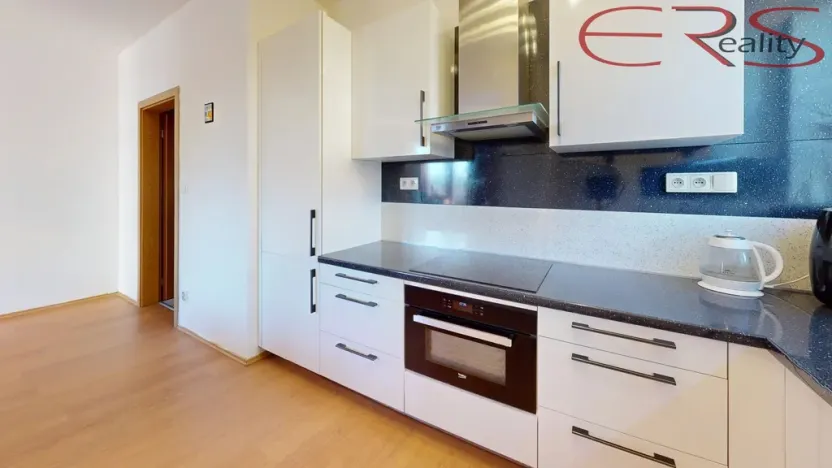 Prodej bytu 2+kk, Liberec, Nádvorní, 41 m2