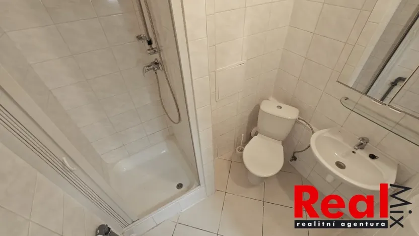 Prodej bytu 1+kk, Brno - Líšeň, Jedovnická, 24 m2