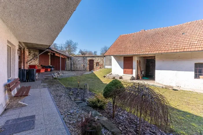 Prodej vícegeneračního domu, Nová Ves, 217 m2