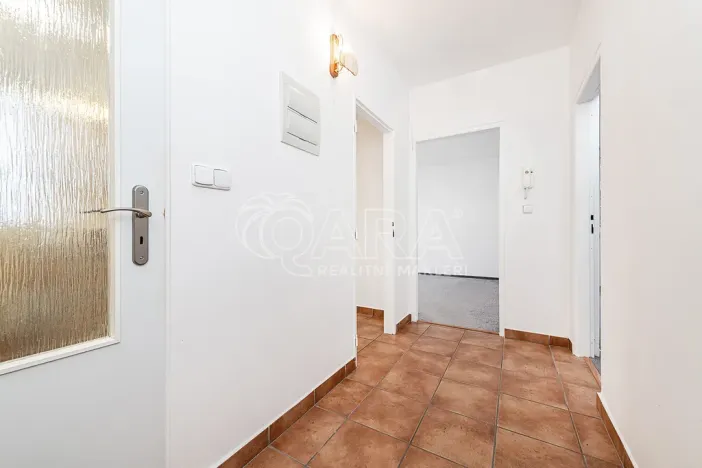 Pronájem bytu 2+1, Liberec - Liberec V-Kristiánov, Dvorská, 47 m2