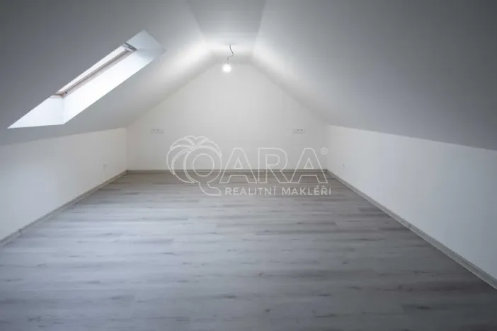 Prodej rodinného domu, Neratovice, Kpt. Jaroše, 143 m2