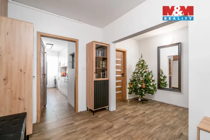 Prodej bytu 4+1, Ústí nad Labem - Krásné Březno, Anežky České, 89 m2