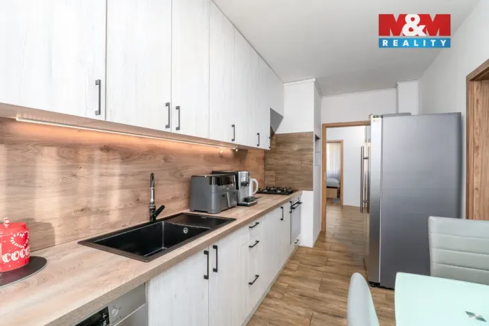 Prodej bytu 4+1, Ústí nad Labem - Krásné Březno, Anežky České, 89 m2