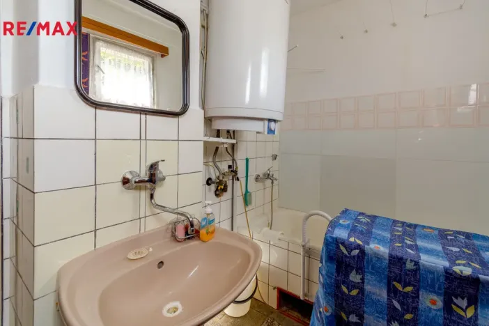 Prodej rodinného domu, Ostroměř, Domoslavická, 130 m2