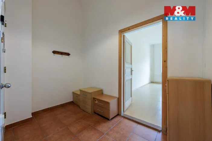 Pronájem bytu 1+1, Karlovy Vary, nábřeží Jana Palacha, 51 m2