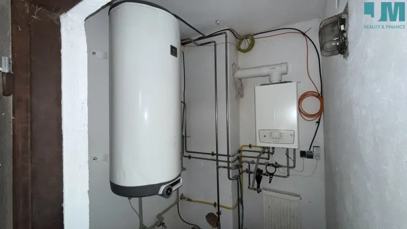 Prodej rodinného domu, Valeč, 130 m2