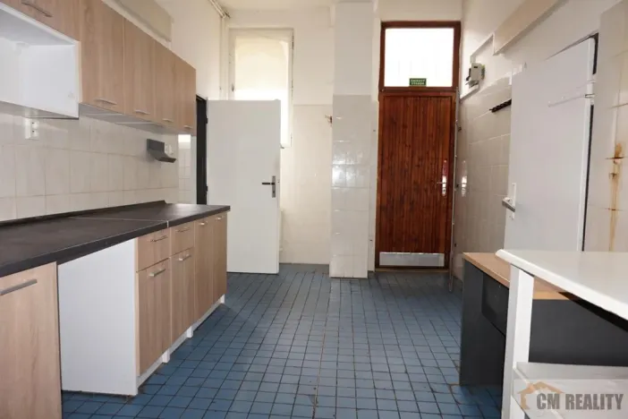 Pronájem obchodního prostoru, Prostějov, Tylova, 90 m2