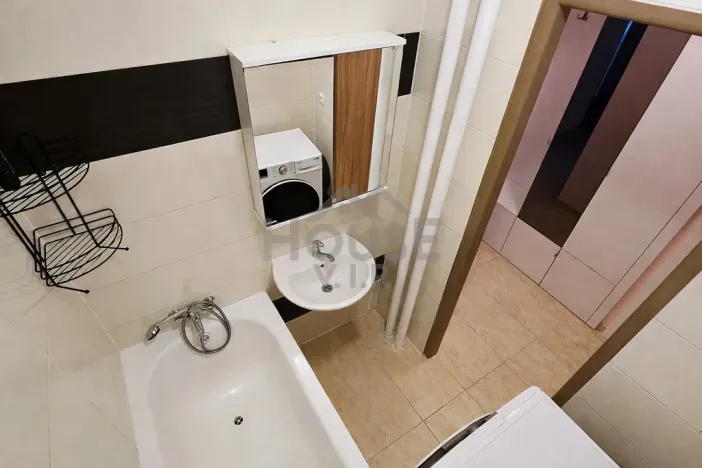 Pronájem bytu 2+1, Praha - Žižkov, Na Balkáně, 41 m2