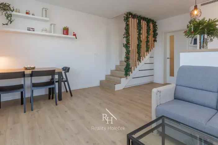 Prodej bytu 5+kk, Unhošť, Buková, 115 m2